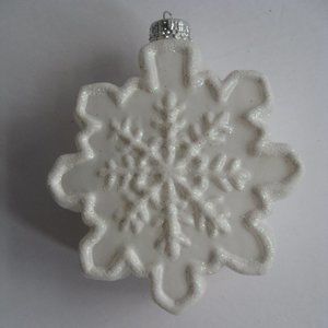 Vintage G&D Glass Christmas Ornament Snowflake White with Glitter